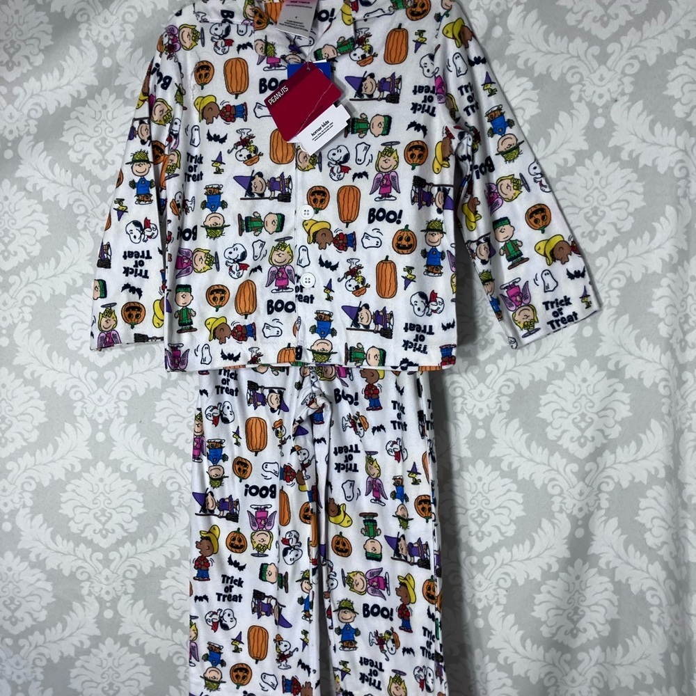 Peanuts Halloween Pajama Set
